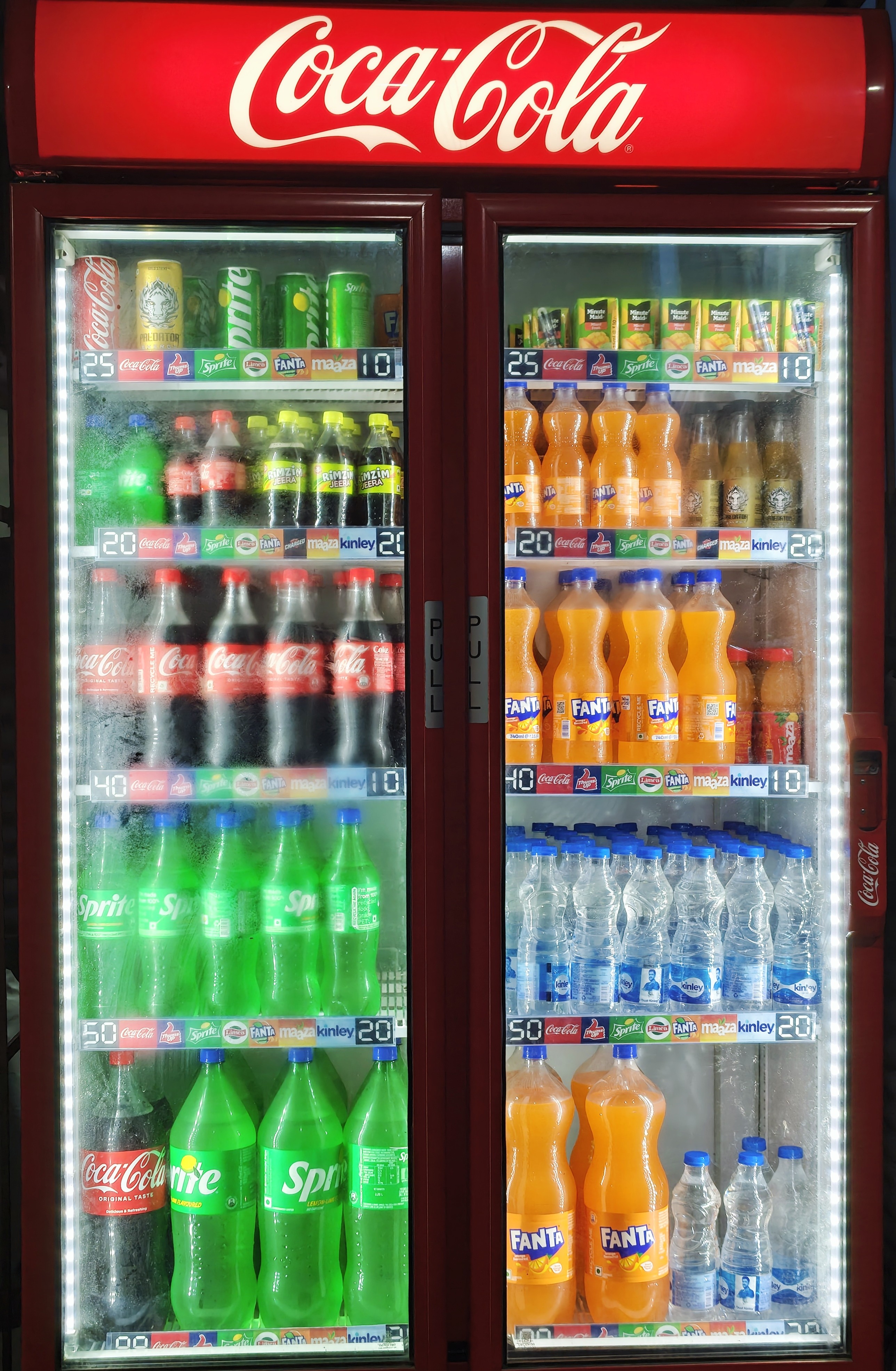 Coca Cola Refreshment Unit